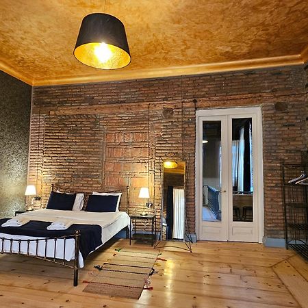 Old Gold Apartment تبليسي المظهر الخارجي الصورة