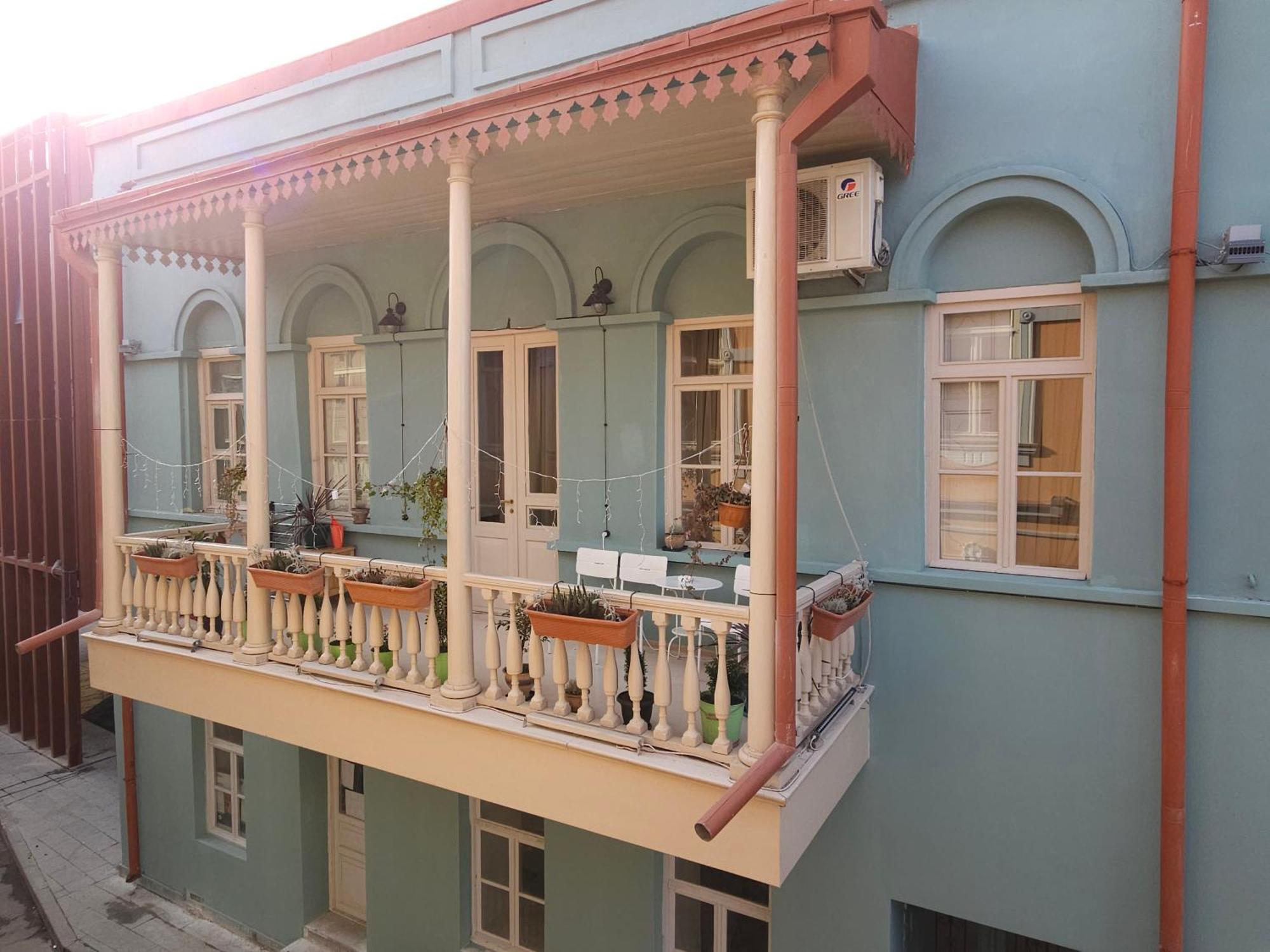 Old Gold Apartment تبليسي المظهر الخارجي الصورة